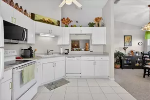 1810 Waterford Dr, Vero Beach, FL 32966 - Photo 6