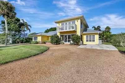 7501 S Indian River Drive, Fort Pierce, FL 34982 - Photo 1