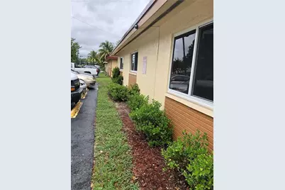 1796 NW 52nd Avenue, Lauderhill, FL 33313 - Photo 4