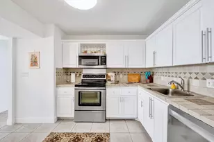 2101 S Ocean Dr, Hollywood, FL 33019 - Photo 20