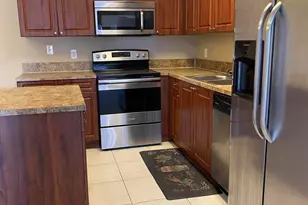 4302 Woodstock Dr, West Palm Beach, FL 33409 - Photo 4