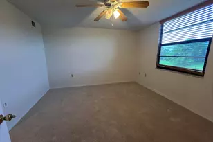 3540 Whitehall Dr, West Palm Beach, FL 33401 - Photo 4