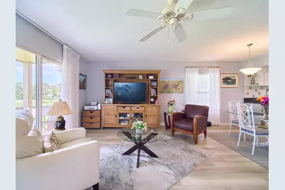 18369 SE Wood Haven Lane #E, Jupiter, FL 33469 - Photo 6