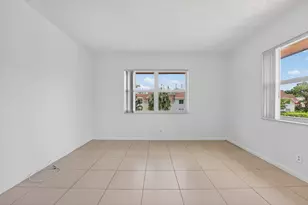 760 SE 2nd Ave, Deerfield Beach, FL 33441 - Photo 16