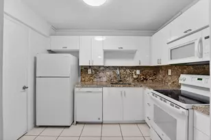 760 SE 2nd Ave, Deerfield Beach, FL 33441 - Photo 10