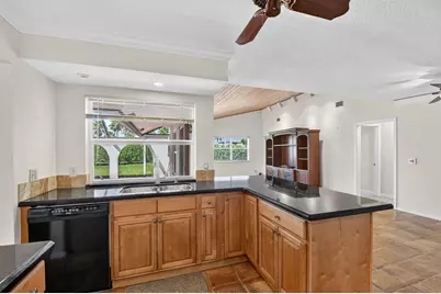 2400 SW 23rd Cranbrook Drive, Boynton Beach, FL 33436 - Photo 18
