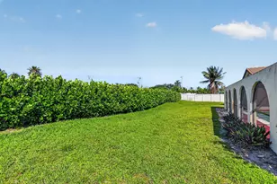 2400 SW 23rd Cranbrook Dr, Boynton Beach, FL 33436 - Photo 62