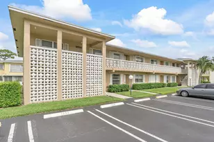 1110 Boxwood Dr, Delray Beach, FL 33445 - Photo 1