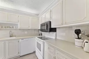 1110 Boxwood Dr, Delray Beach, FL 33445 - Photo 8