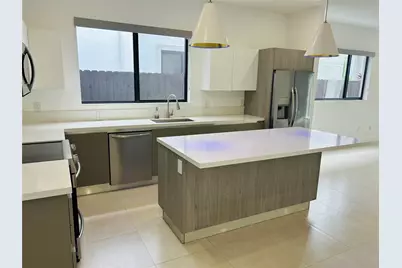 310 SW 9th Street #1, Fort Lauderdale, FL 33315 - Photo 4