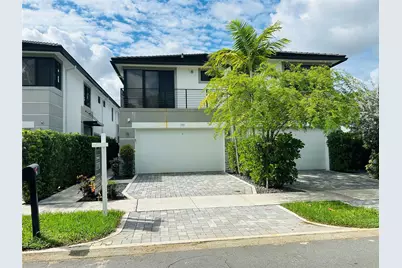 310 SW 9th Street #1, Fort Lauderdale, FL 33315 - Photo 2