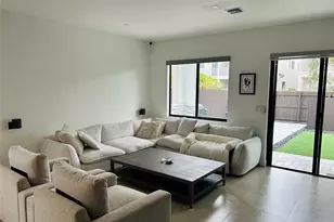310 SW 9th St, Fort Lauderdale, FL 33315 - Photo 8