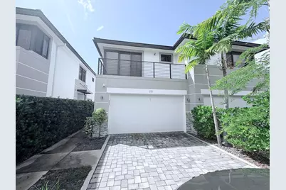 310 SW 9th Street #1, Fort Lauderdale, FL 33315 - Photo 1