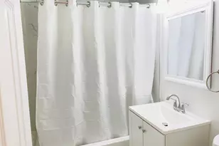 630 N 69th Ave, Hollywood, FL 33024 - Photo 10
