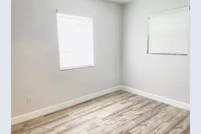 630 N 69th Avenue, Hollywood, FL 33024 - Photo 14
