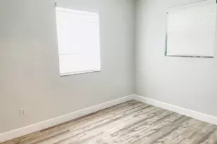 630 N 69th Ave, Hollywood, FL 33024 - Photo 14