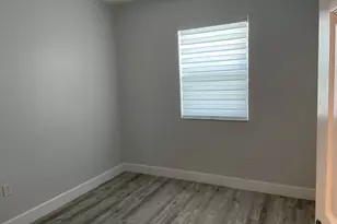 630 N 69th Ave, Hollywood, FL 33024 - Photo 8
