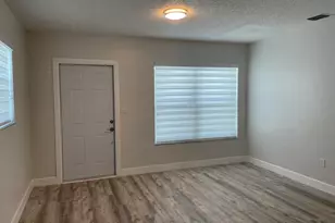 630 N 69th Ave, Hollywood, FL 33024 - Photo 4