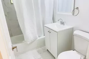 630 N 69th Ave, Hollywood, FL 33024 - Photo 16