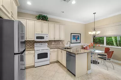 7410 Ringwood Terrace, Boynton Beach, FL 33437 - Photo 8
