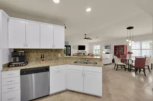 22 Alta Loma, Port Saint Lucie, FL 34952 - Photo 8