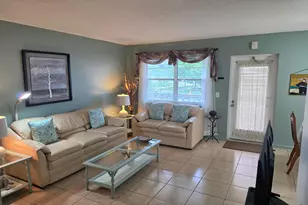 15 Markham, Deerfield Beach, FL 33442 - Photo 8