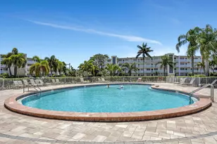 432 Grantham, Deerfield Beach, FL 33442 - Photo 32