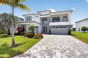 17089 Rainbow Fls Trl, Boca Raton, FL 33496 - Photo 2