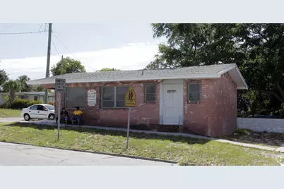 506 N 7th N, Fort Pierce, FL  - Photo 2