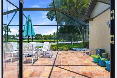 18 Ironwood Way N, Palm Beach Gardens, FL 33418 - Photo 4