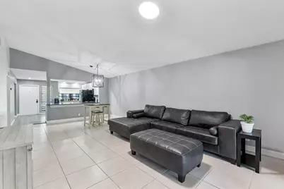 4149 Palm Forest Drive S, Delray Beach, FL 33445 - Photo 12