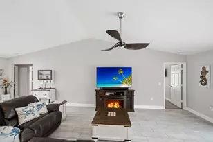 186 NE Dominican Terrace, Port Saint Lucie, FL 34983 - Photo 18