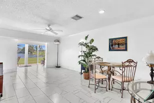 2017 SW Golf Ln, Boynton Beach, FL 33426 - Photo 4