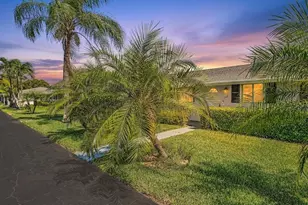 2017 SW Golf Ln, Boynton Beach, FL 33426 - Photo 1
