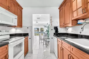 2017 SW Golf Ln, Boynton Beach, FL 33426 - Photo 12