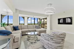 7578 Regency Lake Dr, Boca Raton, FL 33433 - Photo 6