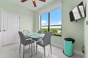 7578 Regency Lake Dr, Boca Raton, FL 33433 - Photo 20