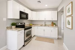 5605 Pinewood Ave, West Palm Beach, FL 33407 - Photo 2