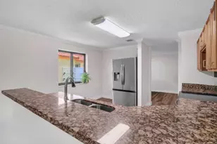 2003 SW 173rd Ave, Miramar, FL 33029 - Photo 14