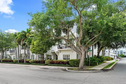 290 NE 5th Avenue #9, Delray Beach, FL 33483 - Photo 2