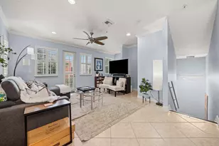 290 NE 5th Ave, Delray Beach, FL 33483 - Photo 10