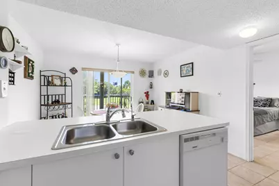 9470 Tangerine Place #209, Davie, FL 33324 - Photo 24