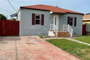 163 SW 5th St, Deerfield Beach, FL 33441 - Photo 2