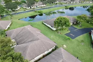 10151 Eaglewood Terrace, Boynton Beach, FL 33436 - Photo 2