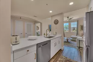 533 NE 3rd Ave, Fort Lauderdale, FL 33301 - Photo 2