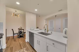 533 NE 3rd Ave, Fort Lauderdale, FL 33301 - Photo 18