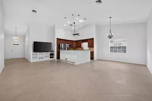 3882 Dafilee Cir, West Palm Beach, FL 33417 - Photo 12