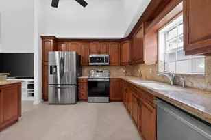 3882 Dafilee Cir, West Palm Beach, FL 33417 - Photo 16