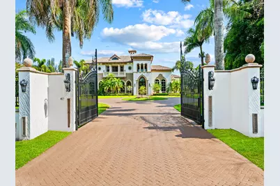 8800 NW 68th Court, Parkland, FL 33067 - Photo 2