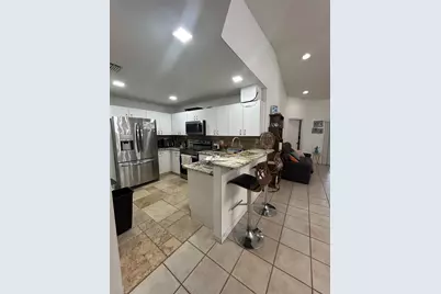 11296 SW 17th Court, Miramar, FL 33025 - Photo 4